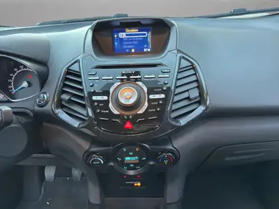 Ford EcoSport 1.0 SCTi Titanium — SUV compact fiable, sièges chauffants et sans accident — Miniature 15