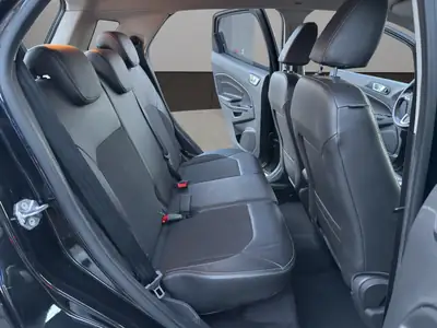 Ford EcoSport 1.0 SCTi Titanium — SUV compact fiable, sièges chauffants et sans accident — Miniature 18