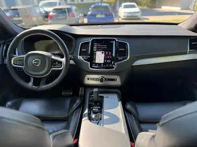 Volvo XC90 T8 R-Design — SUV 7 places hybride rechargeable, 88 000 km — Miniatura 9