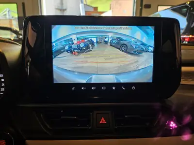 Suzuki Swift 1.2 Hybrid 4x4 — Citadine polyvalente avec rouage intégral et caméra de recul — Miniatur 26