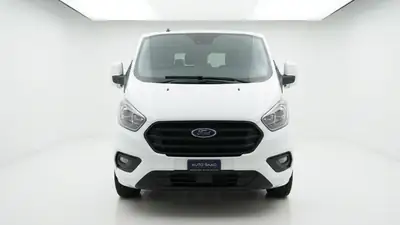 Ford Transit Custom 320 L1H1 — Utilitaire polyvalent diesel, 140 000 km, sans sinistre — vue extérieure
