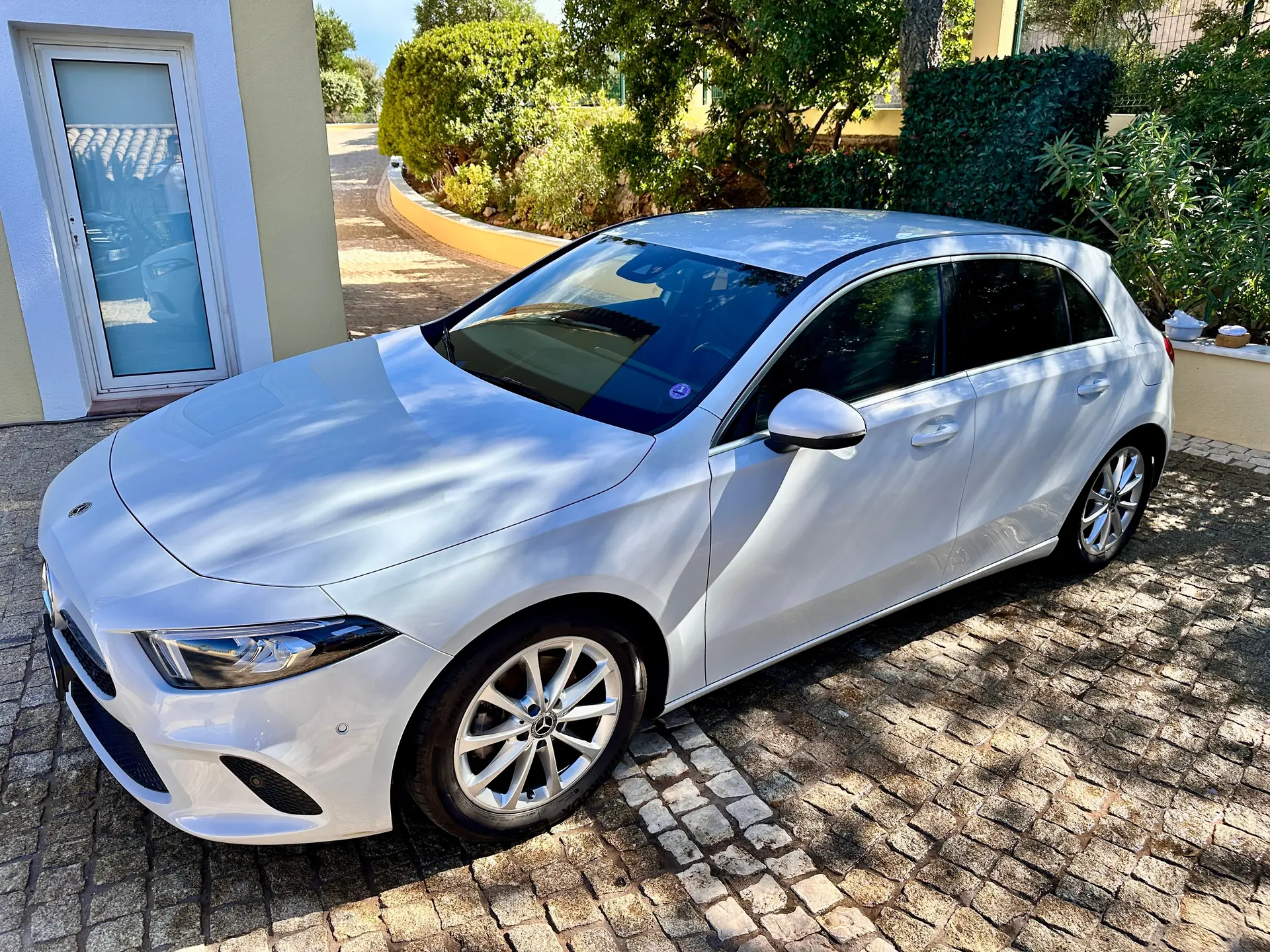 Mercedes-Benz A 180 Progressive — Berline compacte premium, 62'000 km seulement