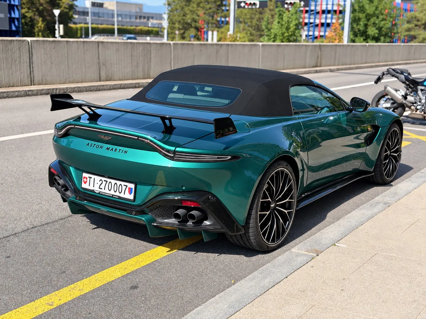 Aston Martin V8 Vantage 2023 occasion Meyrin — 3