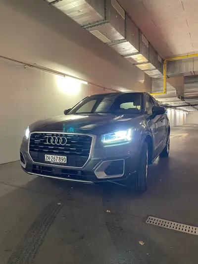 Audi Q2 2.0 TDI 190 — Compact SUV performant, entretien complet, économe — Miniatura 12