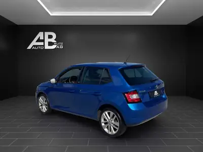 Skoda Fabia 1.2 TSI Swiss Edition — Citadine fiable, entretien récent et garantie incluse — vista posteriore