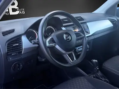 Skoda Fabia 1.2 TSI Swiss Edition — Citadine fiable, entretien récent et garantie incluse — Miniatura 8