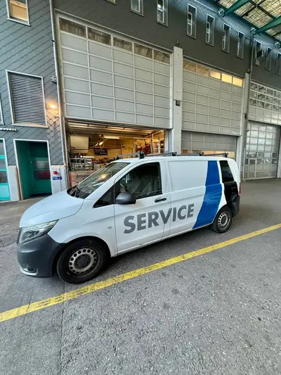 Mercedes-Benz Vito 2.2 CDI BlueT — Fourgon utilitaire fiable, 220'000 km, sans sinistre — côté