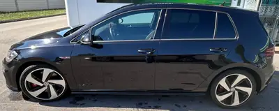 VW Golf 2.0 TSI GTI Performance DSG — Sportive affûtée, 245 ch et 93'000 km — fianco
