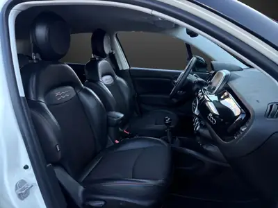 Fiat 500X 120th Anniversary — Compact SUV pétillant, 120 PS et très économe — Miniatura 9