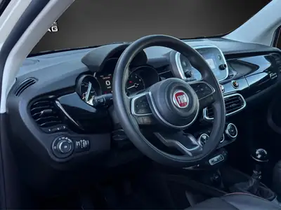 Fiat 500X 120th Anniversary — Compact SUV pétillant, 120 PS et très économe — Miniatura 8