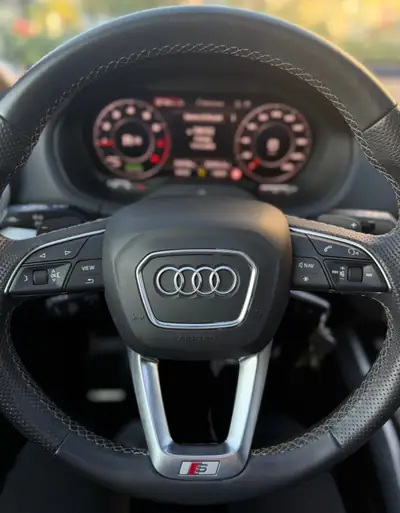 Audi Q2 1.5 TFSI S Line — Élégance urbaine et dynamisme assuré, 96'000 km — Miniature 9