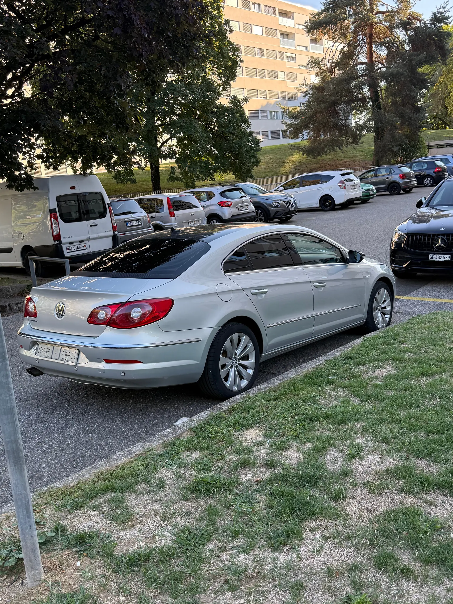 Volkswagen Passat 2009 occasion Meyrin — 4