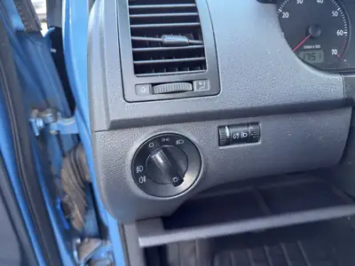 VW Polo 1.6 16V Comfortline — Citadine fiable, sans sinistre, entretien maîtrisé — Miniatura 18