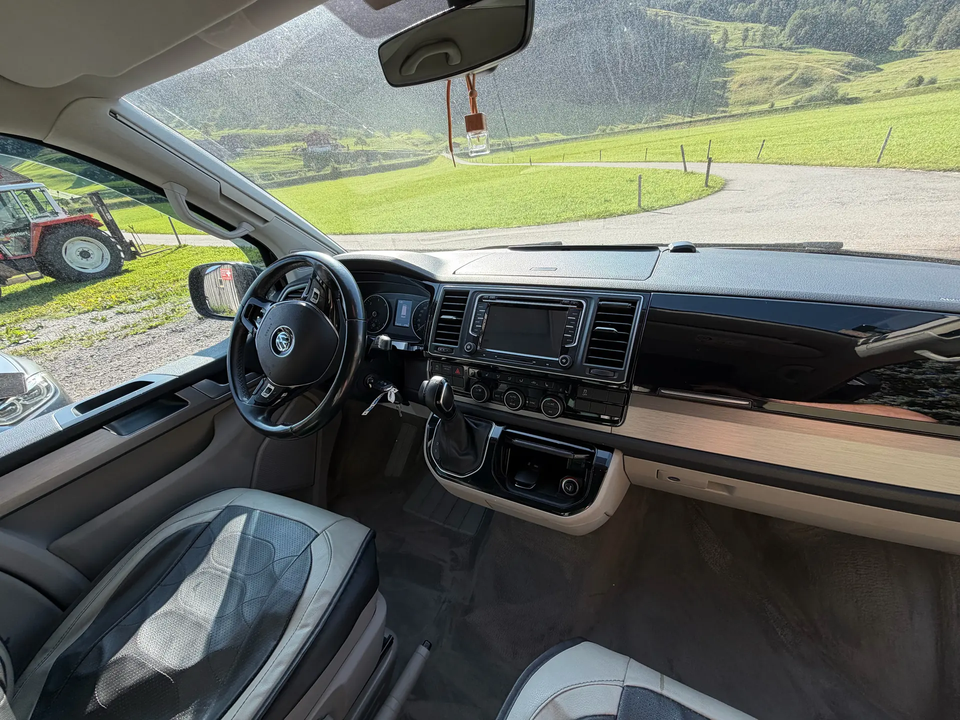Volkswagen T6 2017 occasion Unteriberg — 3