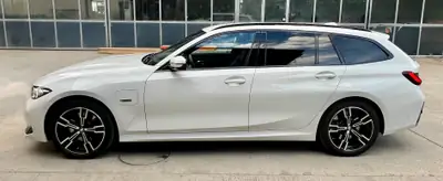 BMW 320e xDrive Touring — Hybride rechargeable M Sport, 60 000 km seulement — détail