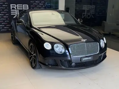 Bentley Continental GT 6.0 W12 — Coupé grand tourisme prestigieux, entretien récent — Heckansicht