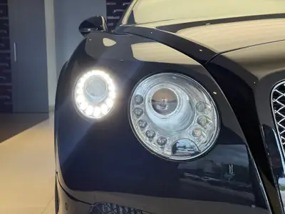 Bentley Continental GT 6.0 W12 — Coupé grand tourisme prestigieux, entretien récent — Innenraum
