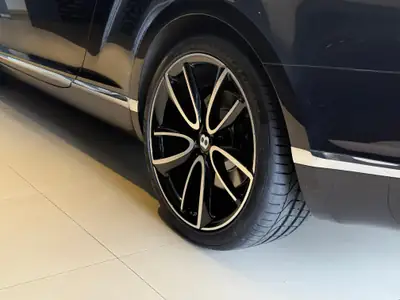 Bentley Continental GT 6.0 W12 — Coupé grand tourisme prestigieux, entretien récent — Miniatur 12