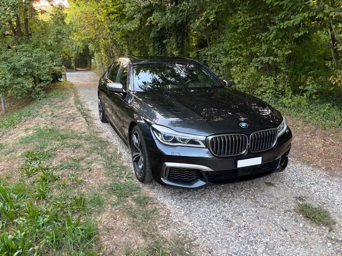 BMW M760Li xDrive SAG — V12 Bi-Turbo 609 ch, berline de prestige sans compromis