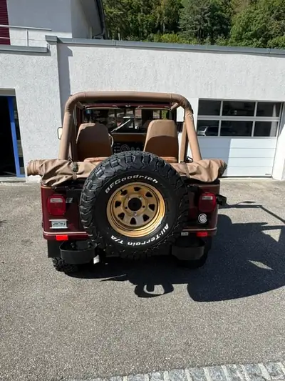 Jeep CJ 7 Golden Eagle 1980 — Légende américaine, cabriolet tout-terrain authentique — arrière