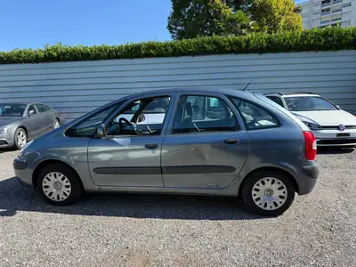 Citroën Xsara Picasso 1.6i — Monospace familial climatisé, sans accident — cruscotto