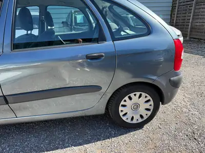 Citroën Xsara Picasso 1.6i — Monospace familial climatisé, sans accident — dettaglio
