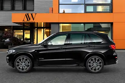 BMW X5 30d M Sport xDrive — SUV premium diesel, 72'000 km, sans sinistre — Seitenansicht