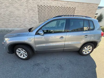 VW Tiguan 2.0 TSI 200 Track & Field — SUV polyvalent, 68'000 km seulement — dettaglio