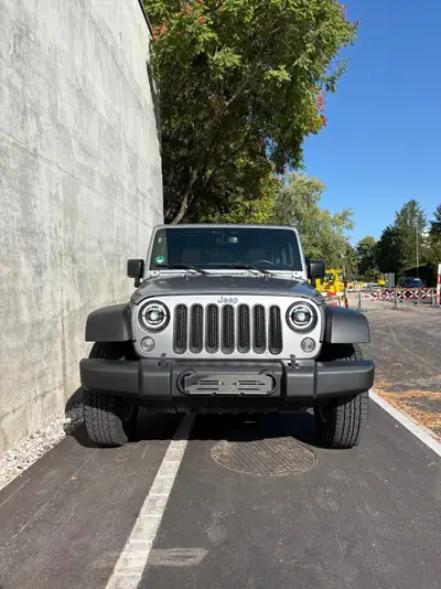 Jeep Wrangler Rubicon Unlimited Sport 2017 — 4x4 légendaire, moteur V6 puissant, occasion US fiable — Detail