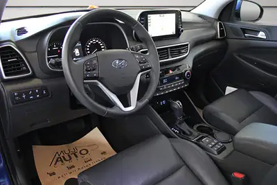 Hyundai Tucson 2.0 CRDI Mild Hybrid 4WD — SUV robuste, motorisation efficace, très peu kilométré — Miniatura 9