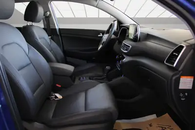 Hyundai Tucson 2.0 CRDI Mild Hybrid 4WD — SUV robuste, motorisation efficace, très peu kilométré — Miniatura 14