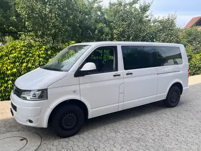 VW T5 Caravelle 2.0 TDI 140 — Van aménageable 7 places, économique et fiable — Außenansicht