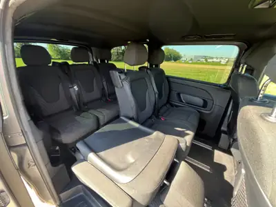 Mercedes-Benz V 250 Trend 4MATIC — Van premium 7 places, diesel performant, tout-terrain — detail