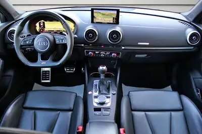 Audi RS3 Sedan 2.5 TSI Quattro — 400 ch, entretien impeccable, sans accident — Miniatura 11