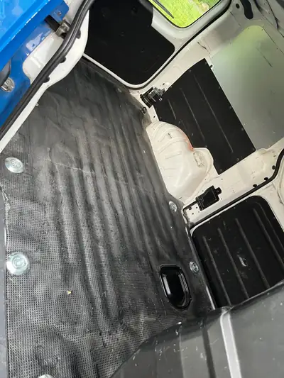 HYUNDAI H-1 Cargo — Utilitaire fiable diesel, 108'000 km, sans sinistre — Detail