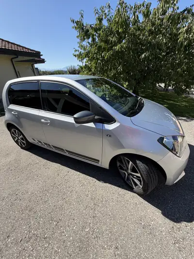 SEAT Mii 1.0 MPI 75 — Citadine écologique, entretien neuf, 76'000 km — Außenansicht