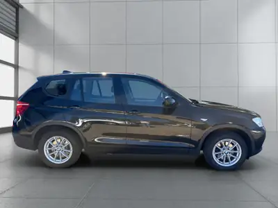 BMW X3 xDrive 20d — SUV diesel robuste, entretien complet, 146 000 km — intérieur