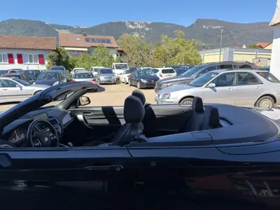 BMW M240i xDrive Cabriolet — Roadster sportif 340 ch, entretien premium à jour — Miniatura 10