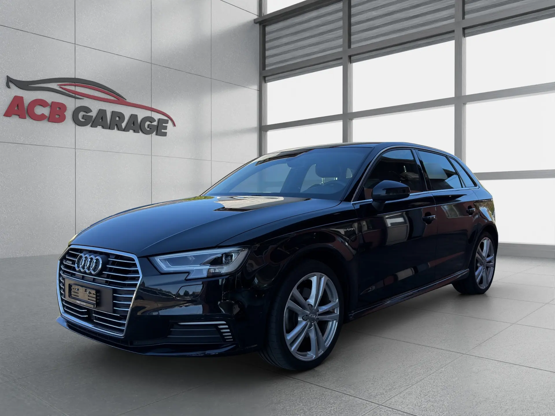 Audi A3 Sportback 1.4 e-tron S Line — Hybride rechargeable performant, 135'000 km