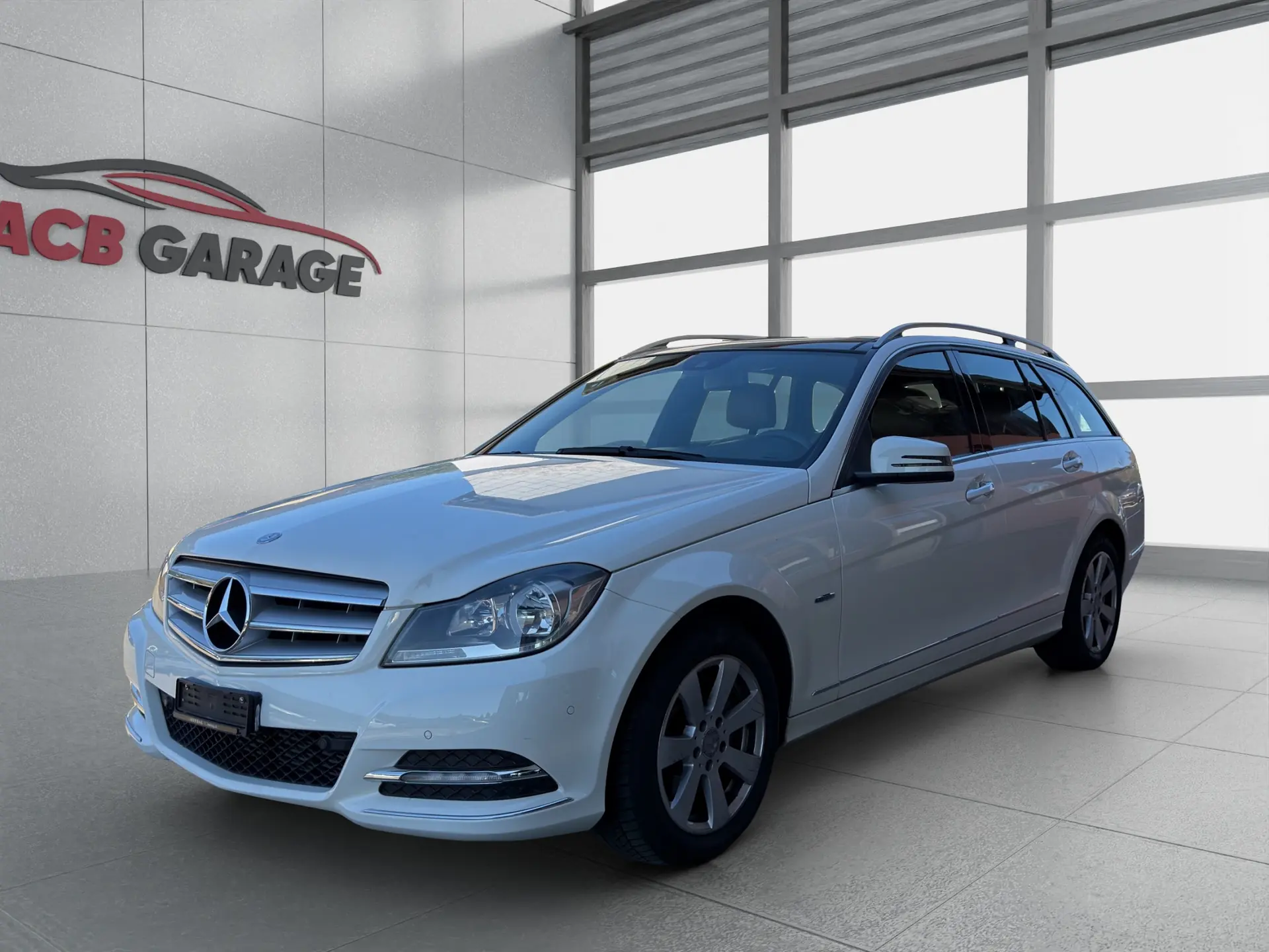 Mercedes-Benz Classe C 200 Avantgarde — Break élégant, entretien impeccable, sans sinistre