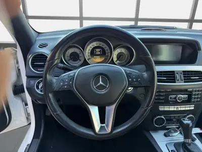 Mercedes-Benz Classe C 200 Avantgarde — Break élégant, entretien impeccable, sans sinistre — Miniatur 10