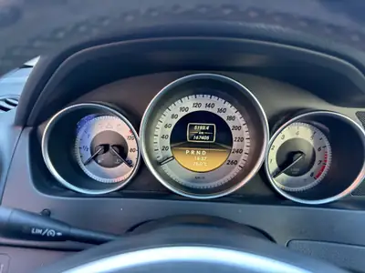 Mercedes-Benz Classe C 200 Avantgarde — Break élégant, entretien impeccable, sans sinistre — Miniatur 11