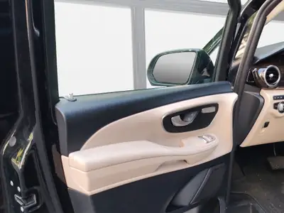 Mercedes-Benz V 250 d Extralang 4Matic — Monospace familial 8 places, diesel performant — Miniatura 16