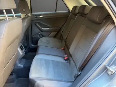 VW T-Roc 2.0 TSI Style DSG 4Motion — SUV compact performant, 4x4 intégral et faible kilométrage — Miniatur 15