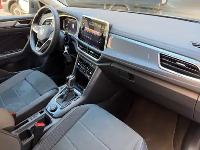 VW T-Roc 2.0 TSI Style DSG 4Motion — SUV compact performant, 4x4 intégral et faible kilométrage — Miniatur 17
