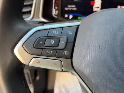 VW T-Roc 2.0 TSI Style DSG 4Motion — SUV compact performant, 4x4 intégral et faible kilométrage — Miniatur 20