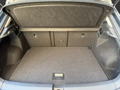 VW T-Roc 2.0 TSI Style DSG 4Motion — SUV compact performant, 4x4 intégral et faible kilométrage — Miniatur 31
