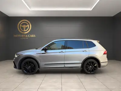VW Tiguan Allspace 2.0 TSI R-Line 4Motion — SUV 7 places, motorisation performante, seulement 30'920 km — cruscotto