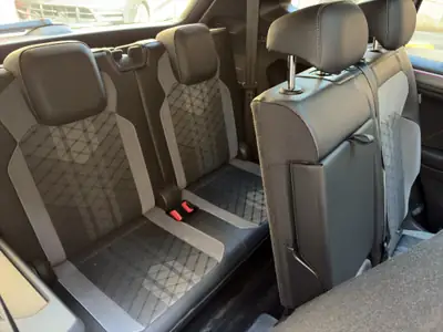 VW Tiguan Allspace 2.0 TSI R-Line 4Motion — SUV 7 places, motorisation performante, seulement 30'920 km — Miniatura 16