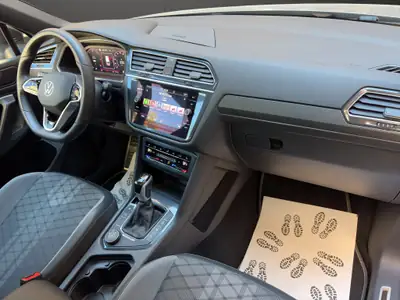 VW Tiguan Allspace 2.0 TSI R-Line 4Motion — SUV 7 places, motorisation performante, seulement 30'920 km — Miniatura 19